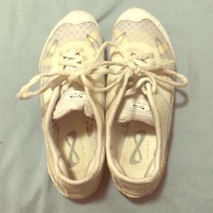 Nfinity Vengeance Cheerleading Shoes